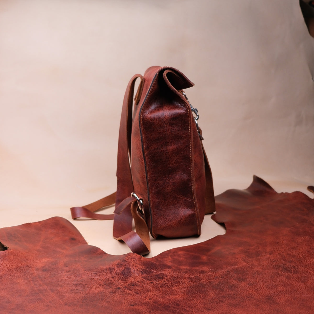 Hakiki Deri Rolltop Sırt Çantası