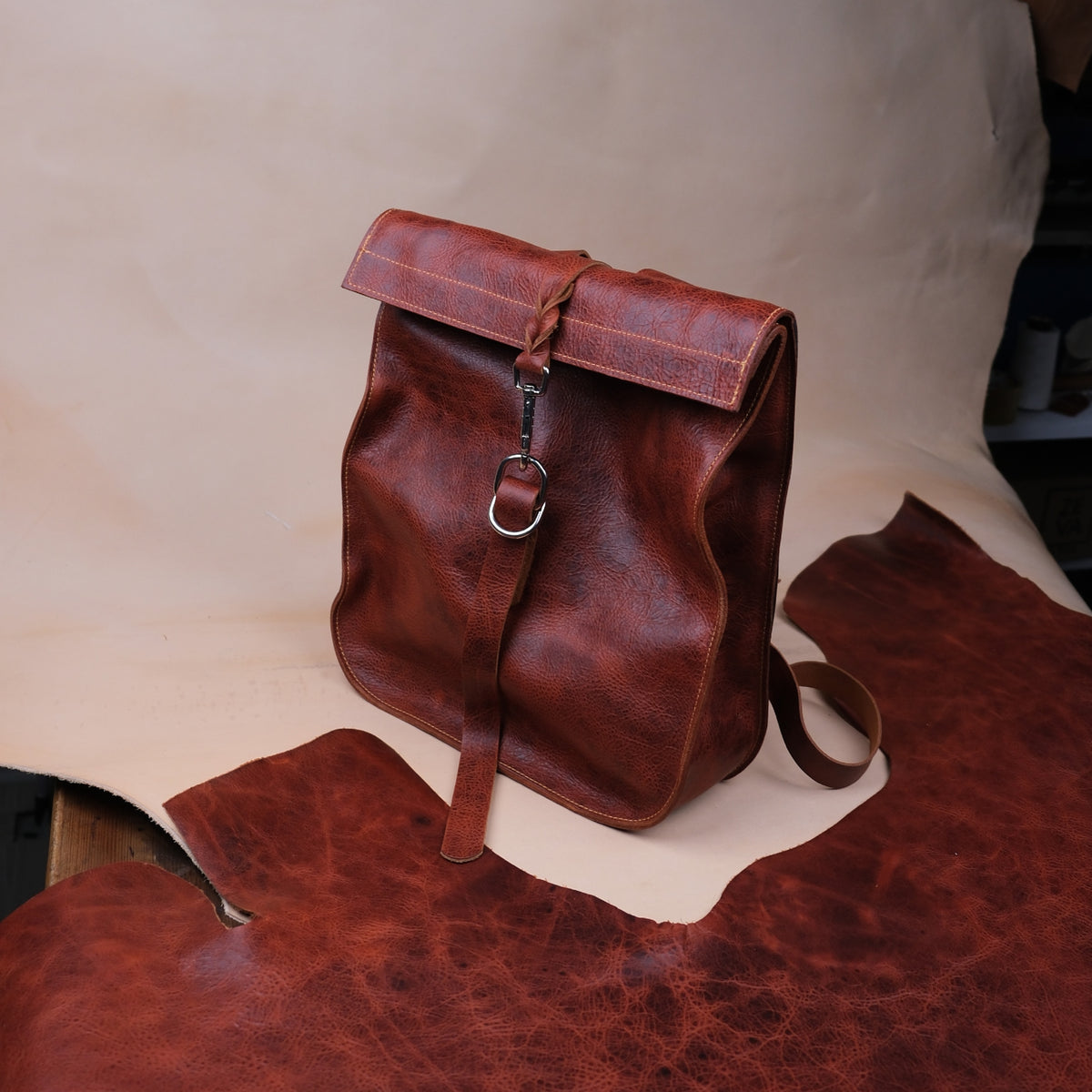 Hakiki Deri Rolltop Sırt Çantası