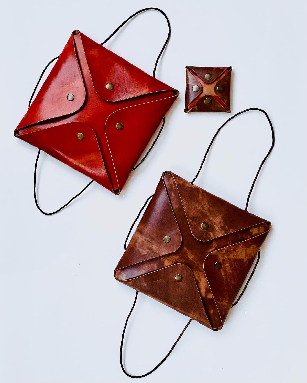 Kırmızı Deri Origami Çanta — Dabi Deri el yapımı