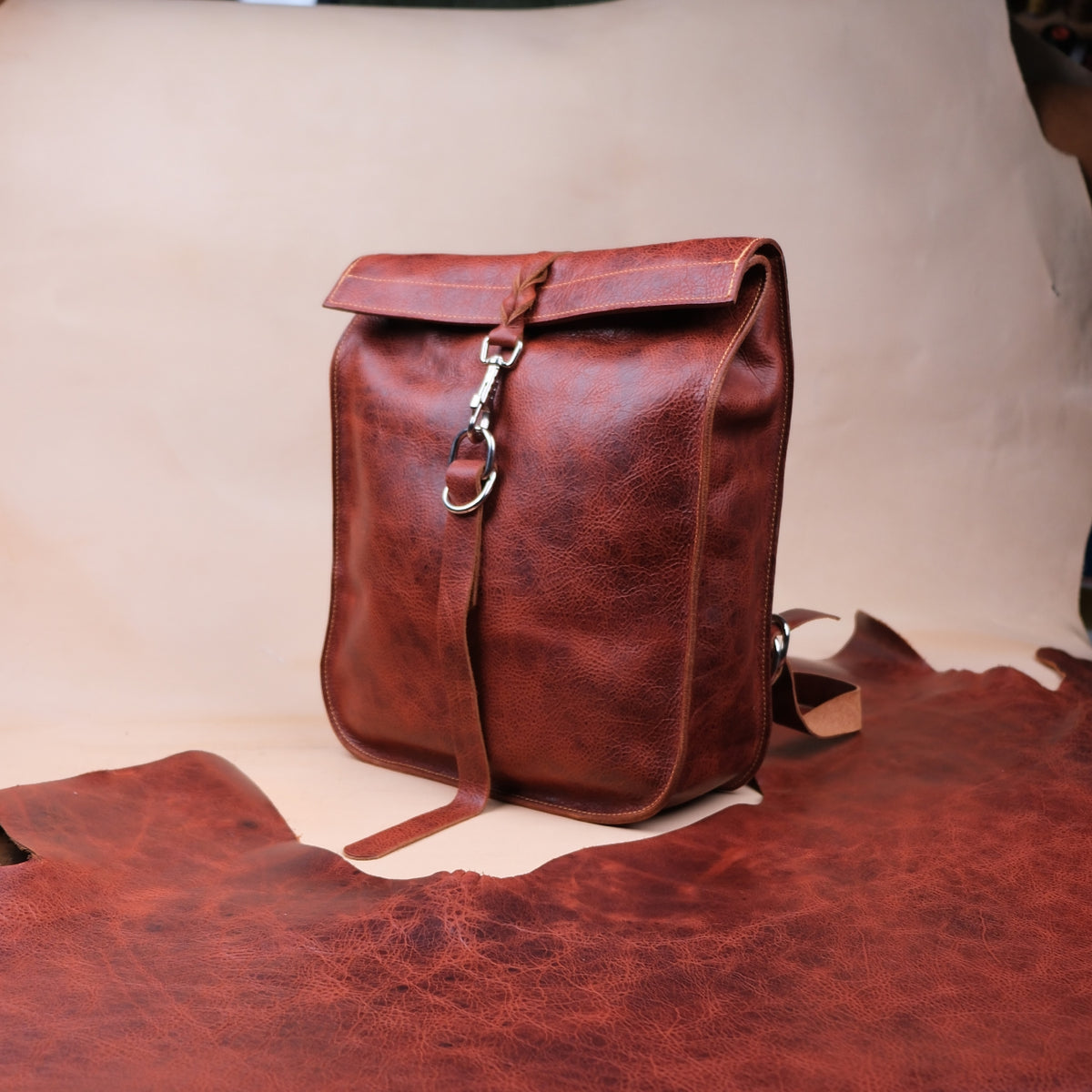Hakiki Deri Rolltop Sırt Çantası